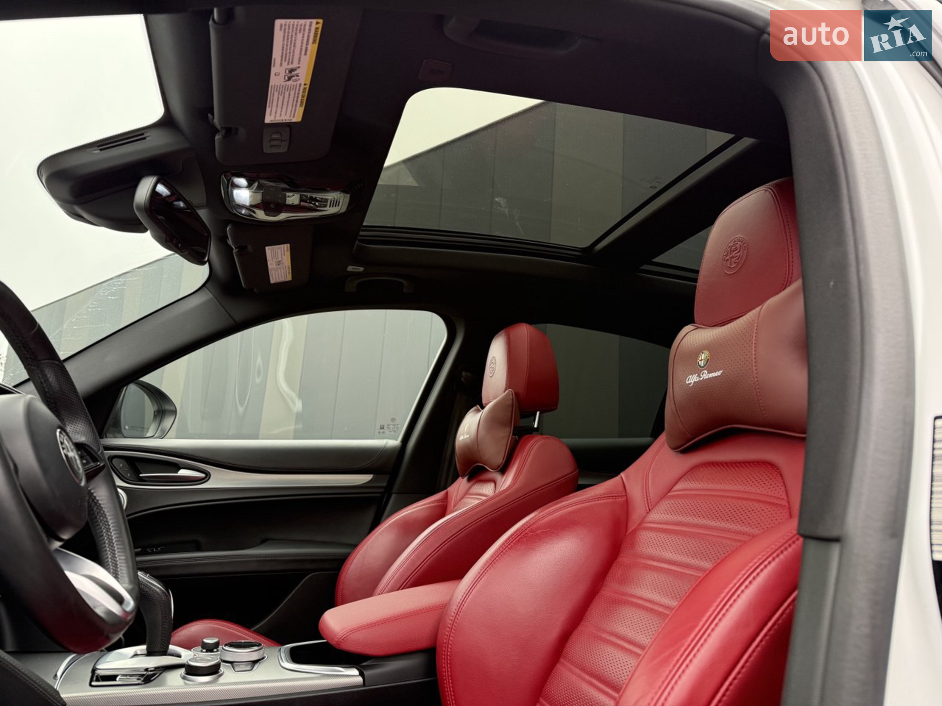 2022 Alfa Romeo Stelvio - мініатюра 18