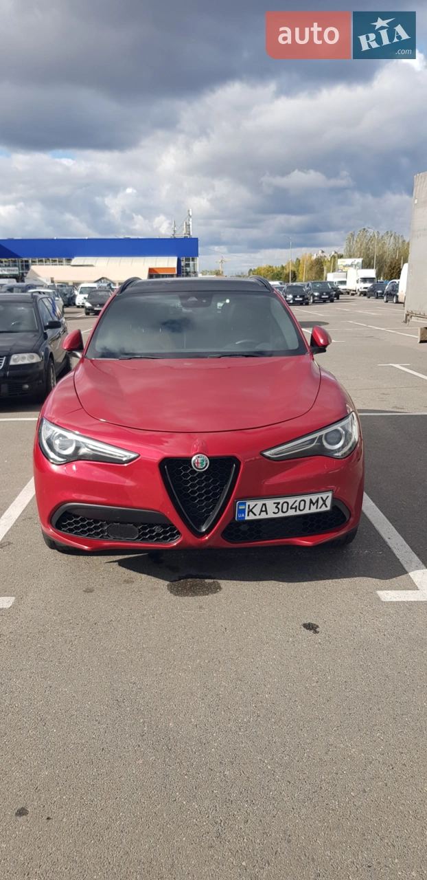 2018 Alfa Romeo Stelvio - мініатюра 15