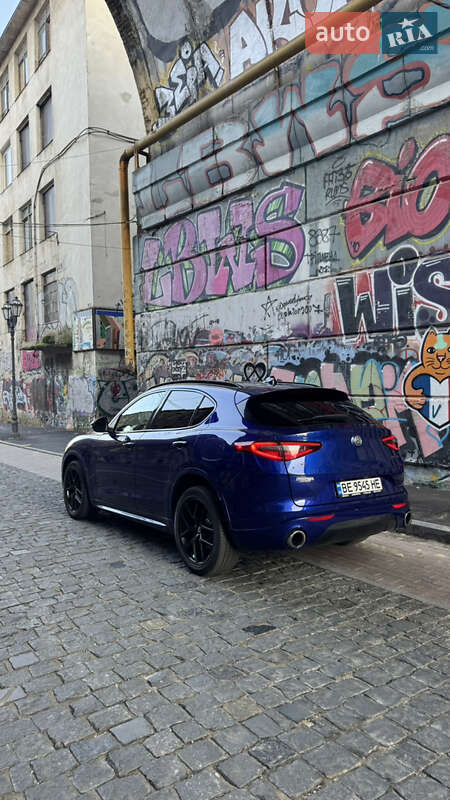 Внедорожник / Кроссовер Alfa Romeo Stelvio 2021 в Одессе фото 5 Внедорожник / Кроссовер Alfa Romeo Stelvio 2021 в Одессе