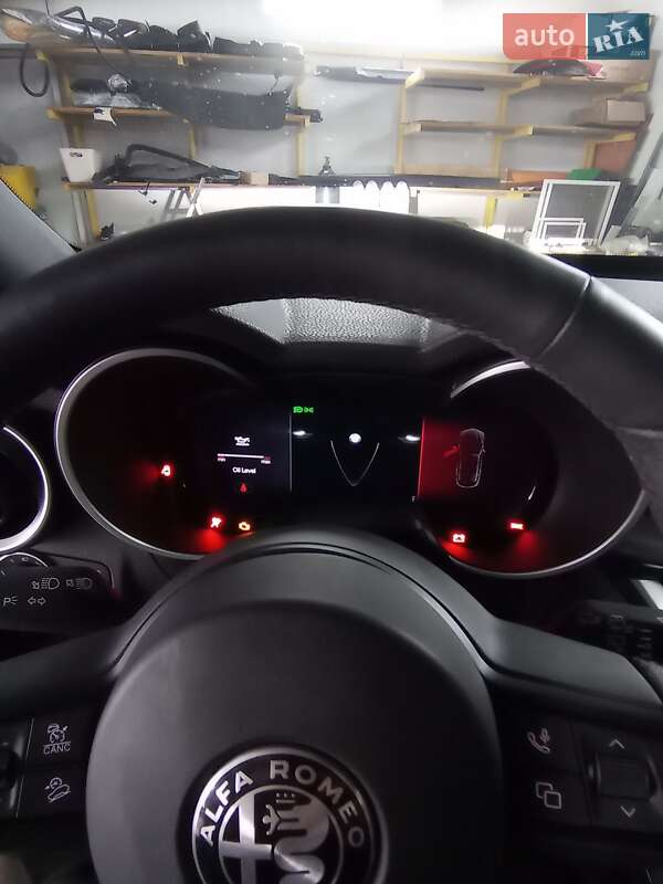 Внедорожник / Кроссовер Alfa Romeo Stelvio 2023 в Виннице
