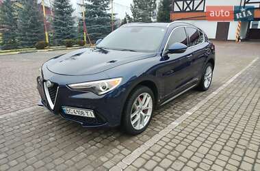 Позашляховик / Кросовер Alfa Romeo Stelvio 2017 в Львові