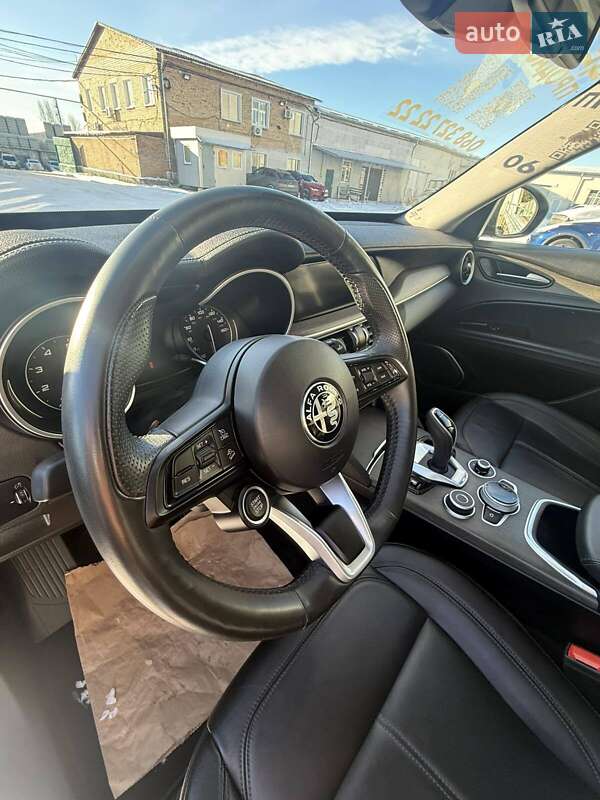 Внедорожник / Кроссовер Alfa Romeo Stelvio 2020 в Киеве