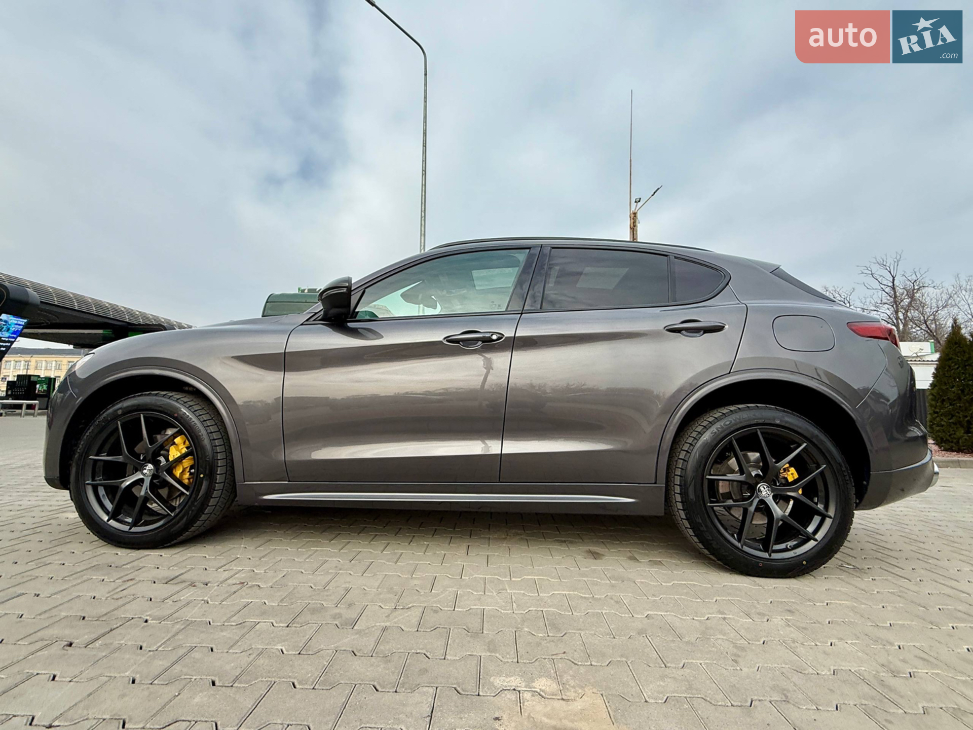 2021 Alfa Romeo Stelvio - мініатюра 22