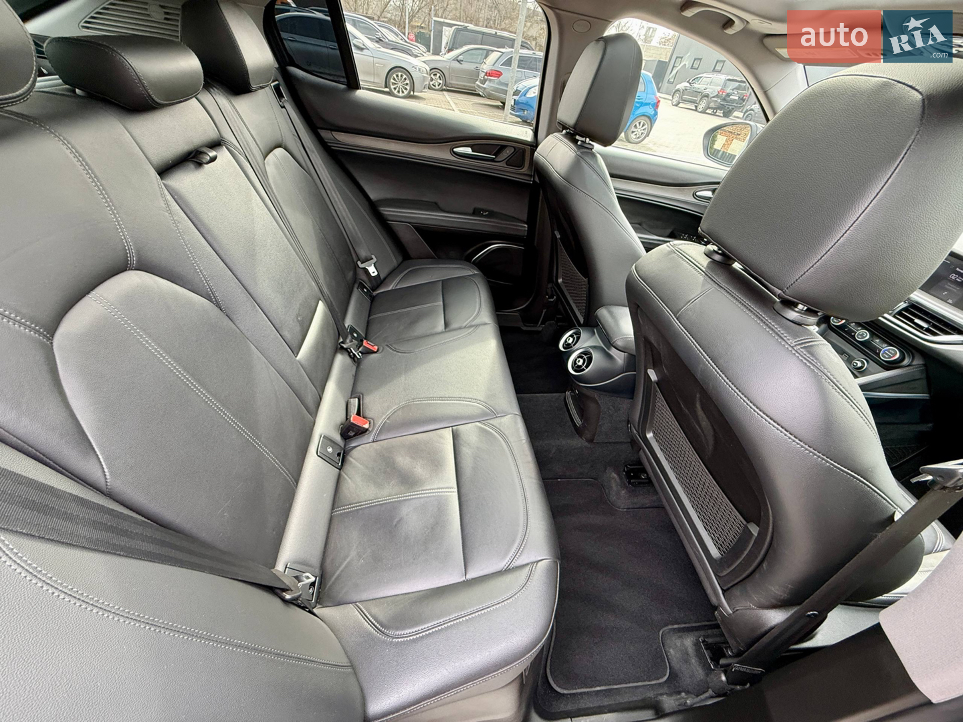2021 Alfa Romeo Stelvio - мініатюра 42