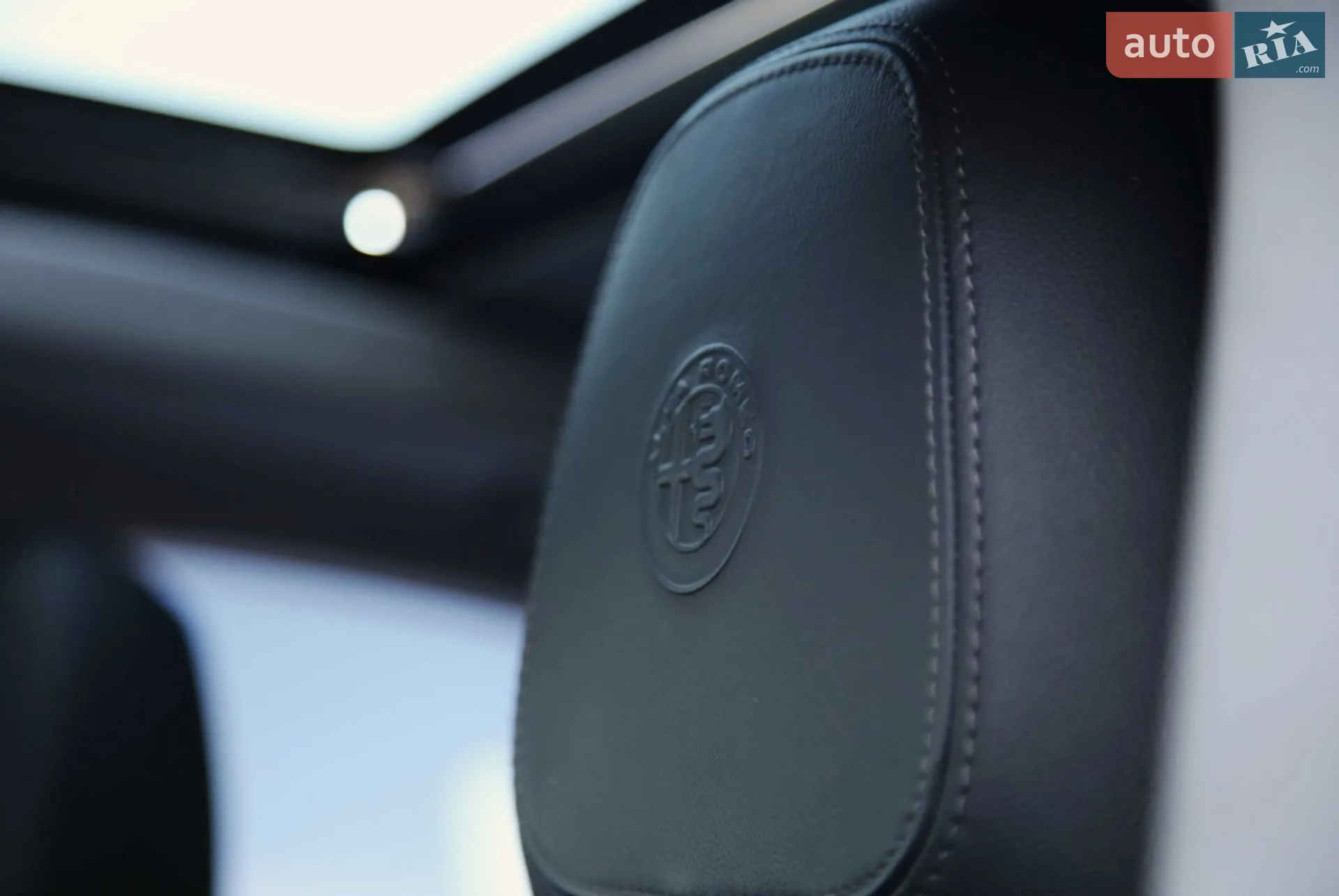 2019 Alfa Romeo Stelvio - мініатюра 8