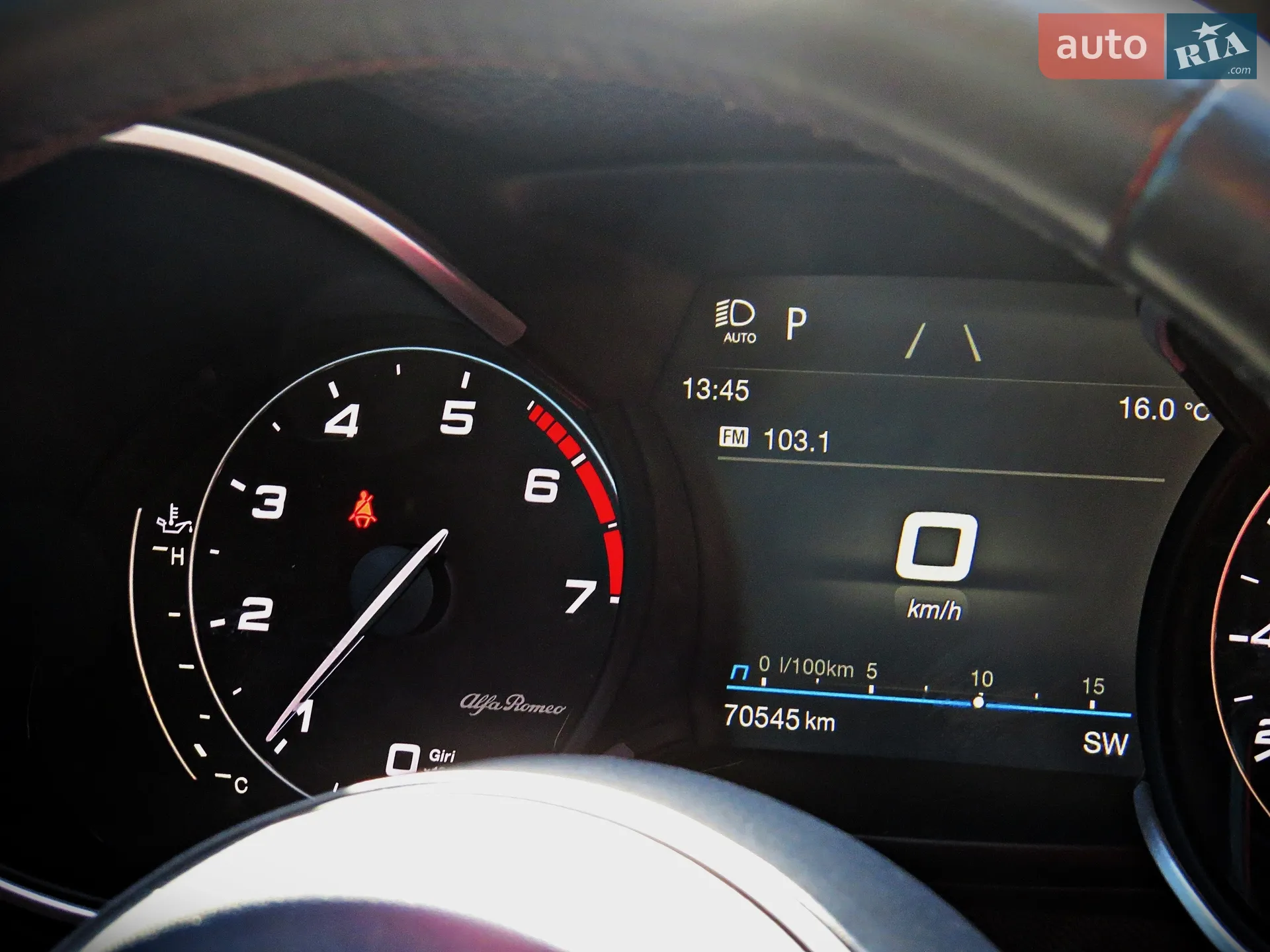 2021 Alfa Romeo Stelvio - мініатюра 14