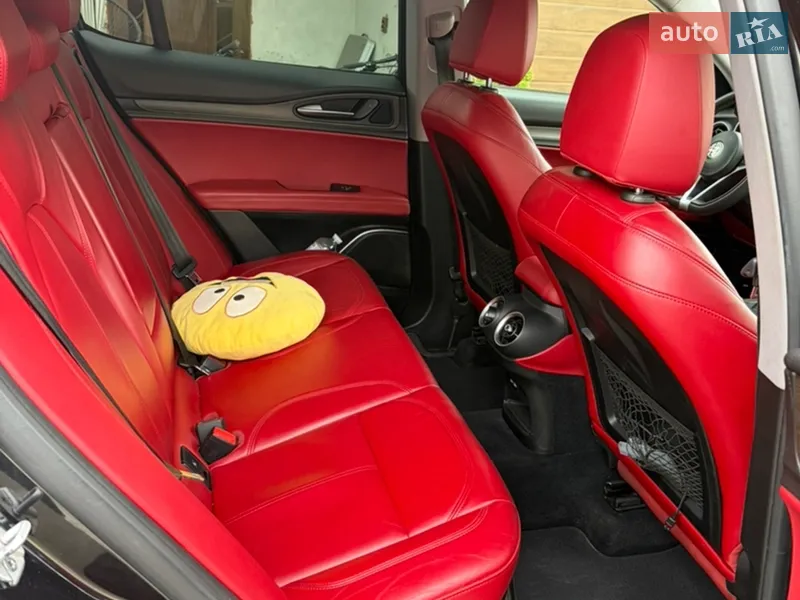 Alfa Romeo Stelvio 2019 VIN ZASPAKBN3K7C51418 фото оголошення 18 з 60