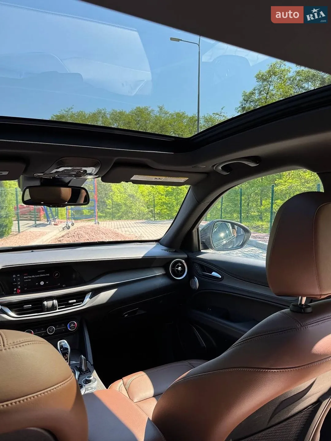 2022 Alfa Romeo Stelvio - мініатюра 20