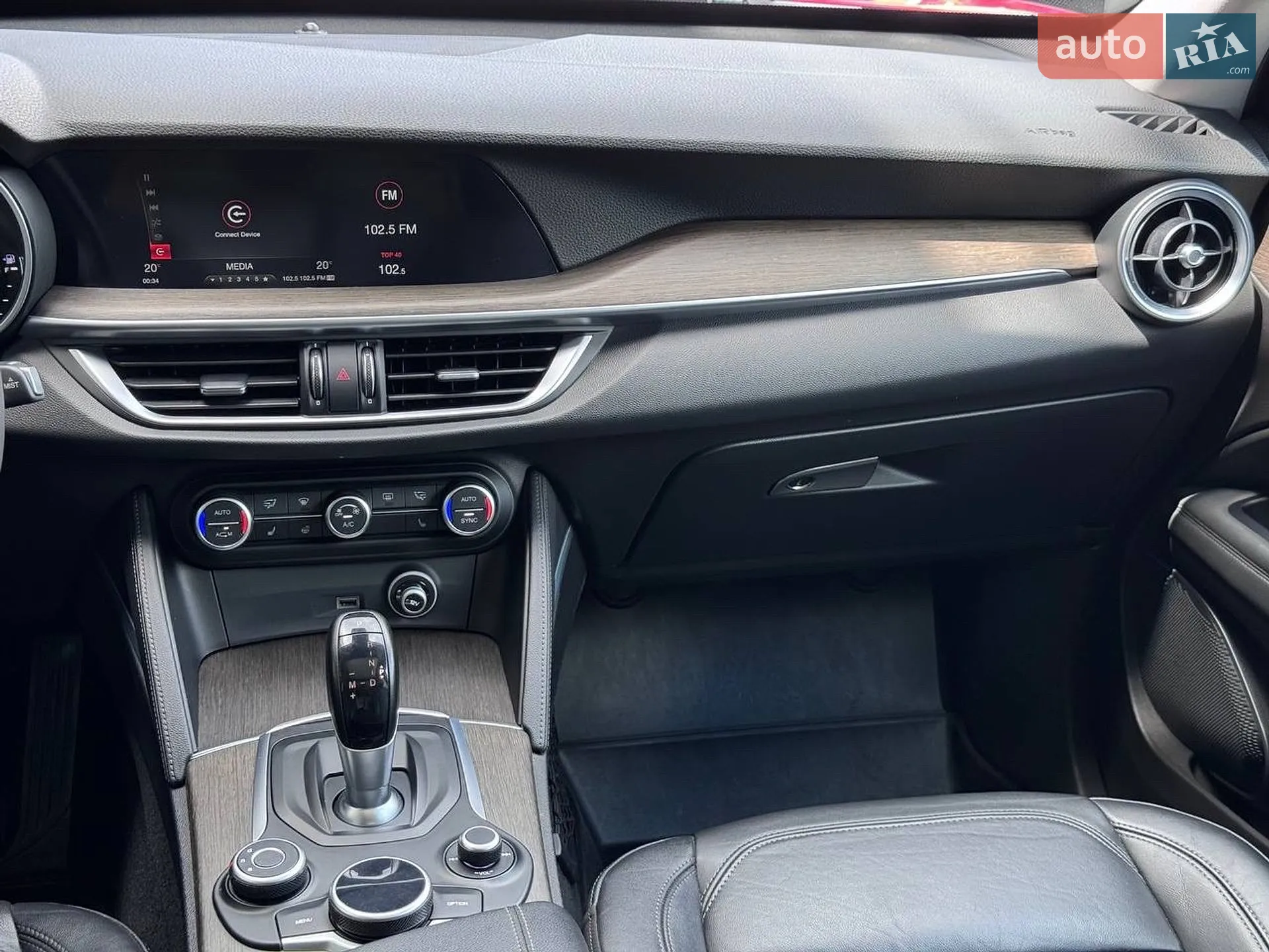 2018 Alfa Romeo Stelvio - мініатюра 33