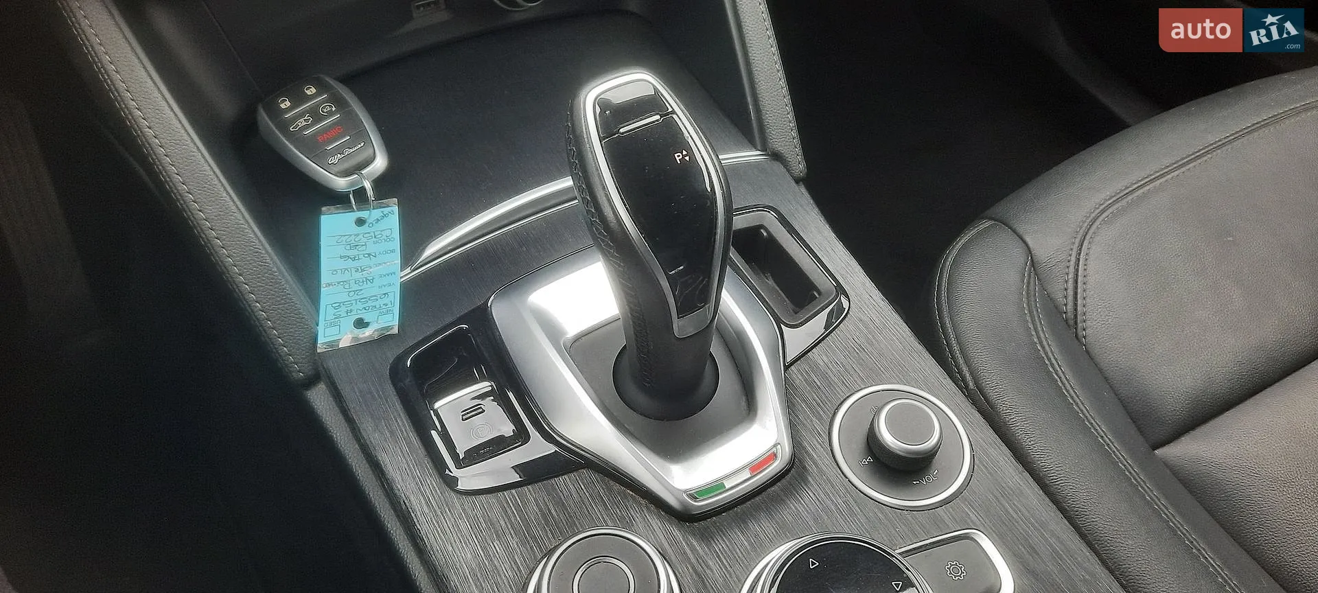 2020 Alfa Romeo Stelvio - мініатюра 36