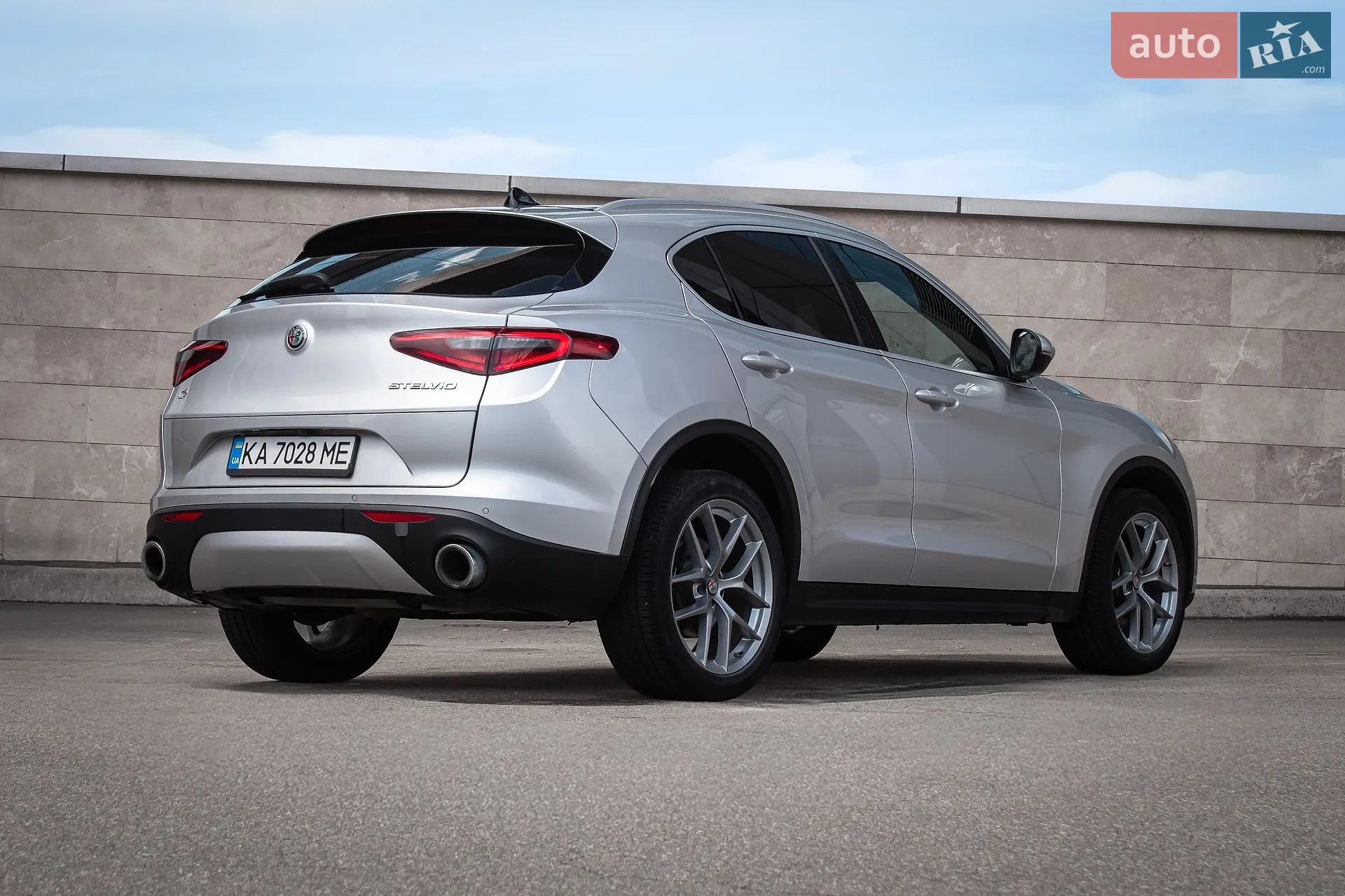 2017 Alfa Romeo Stelvio - мініатюра 3