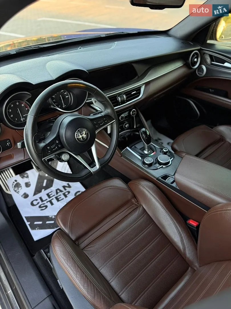 2017 Alfa Romeo Stelvio - мініатюра 22