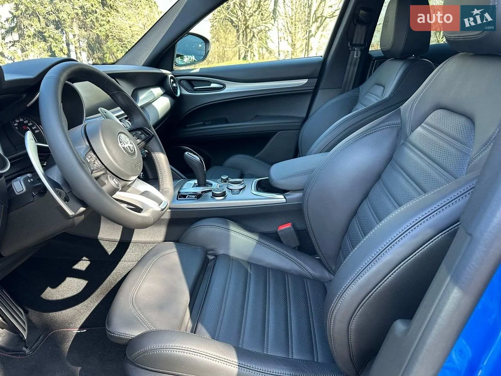 2022 Alfa Romeo Stelvio - мініатюра 33