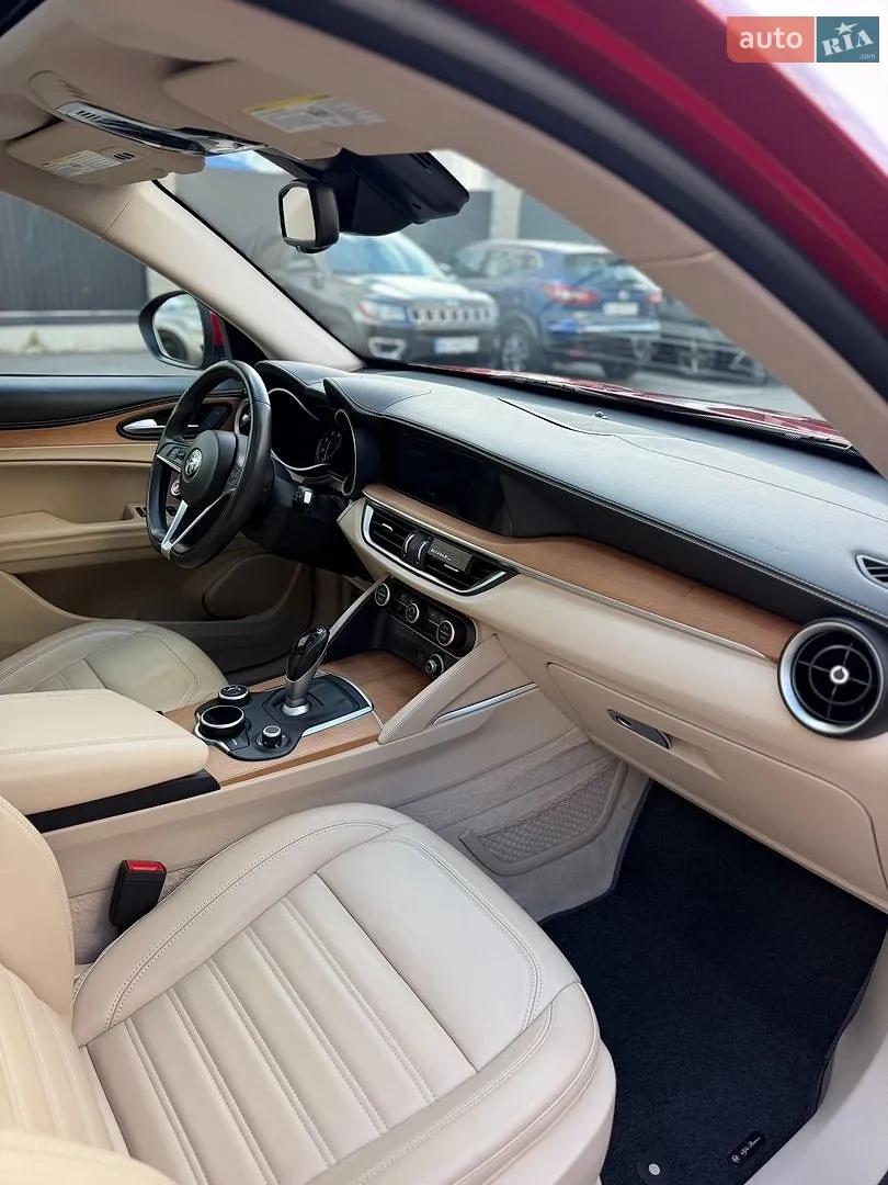 2019 Alfa Romeo Stelvio - мініатюра 25