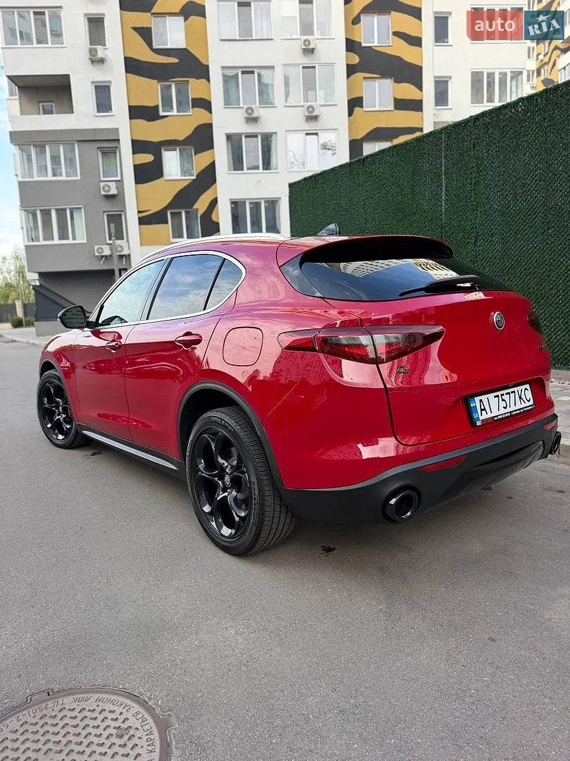 2019 Alfa Romeo Stelvio - мініатюра 38