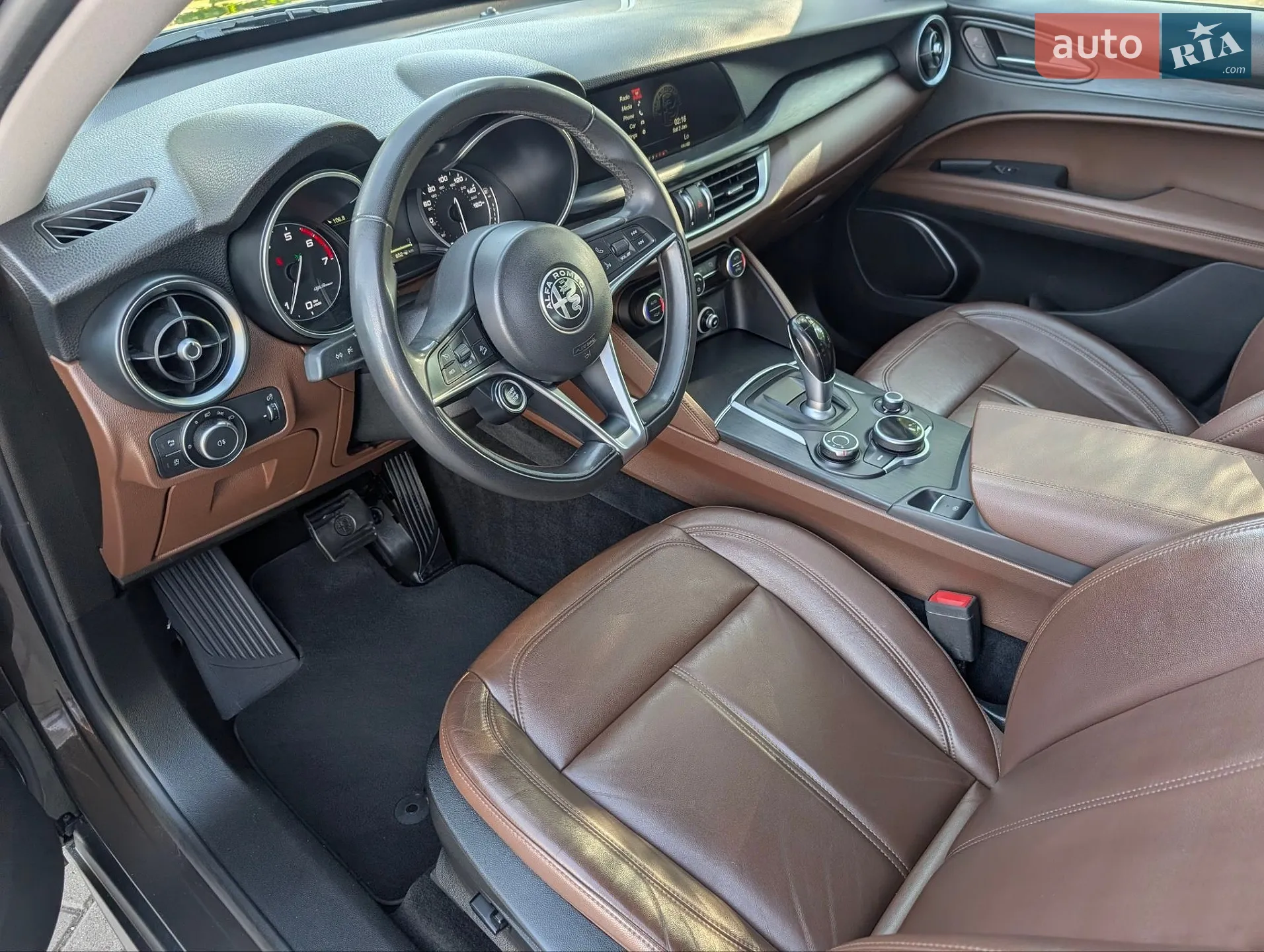 2017 Alfa Romeo Stelvio - мініатюра 13