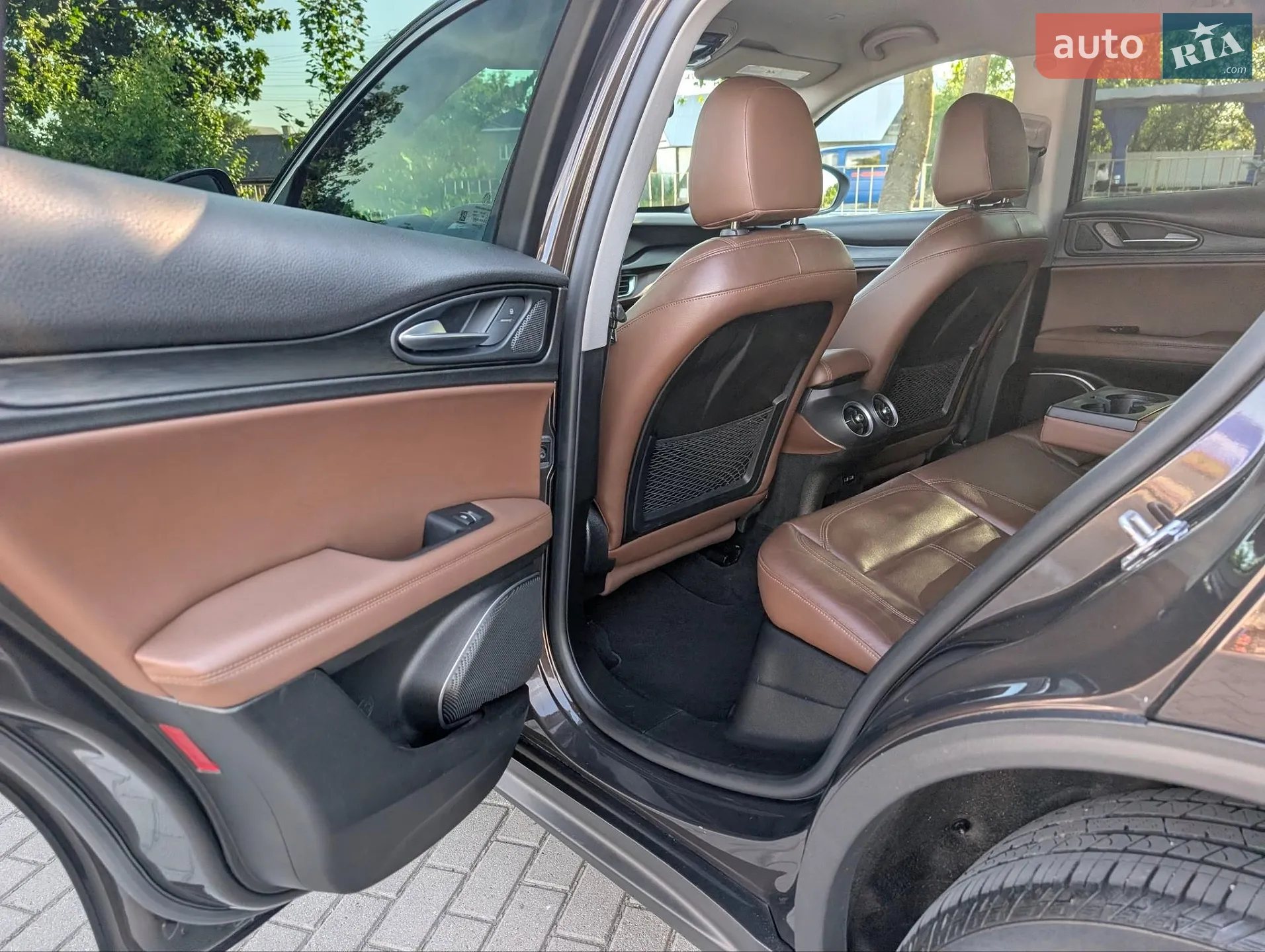 2017 Alfa Romeo Stelvio - мініатюра 16