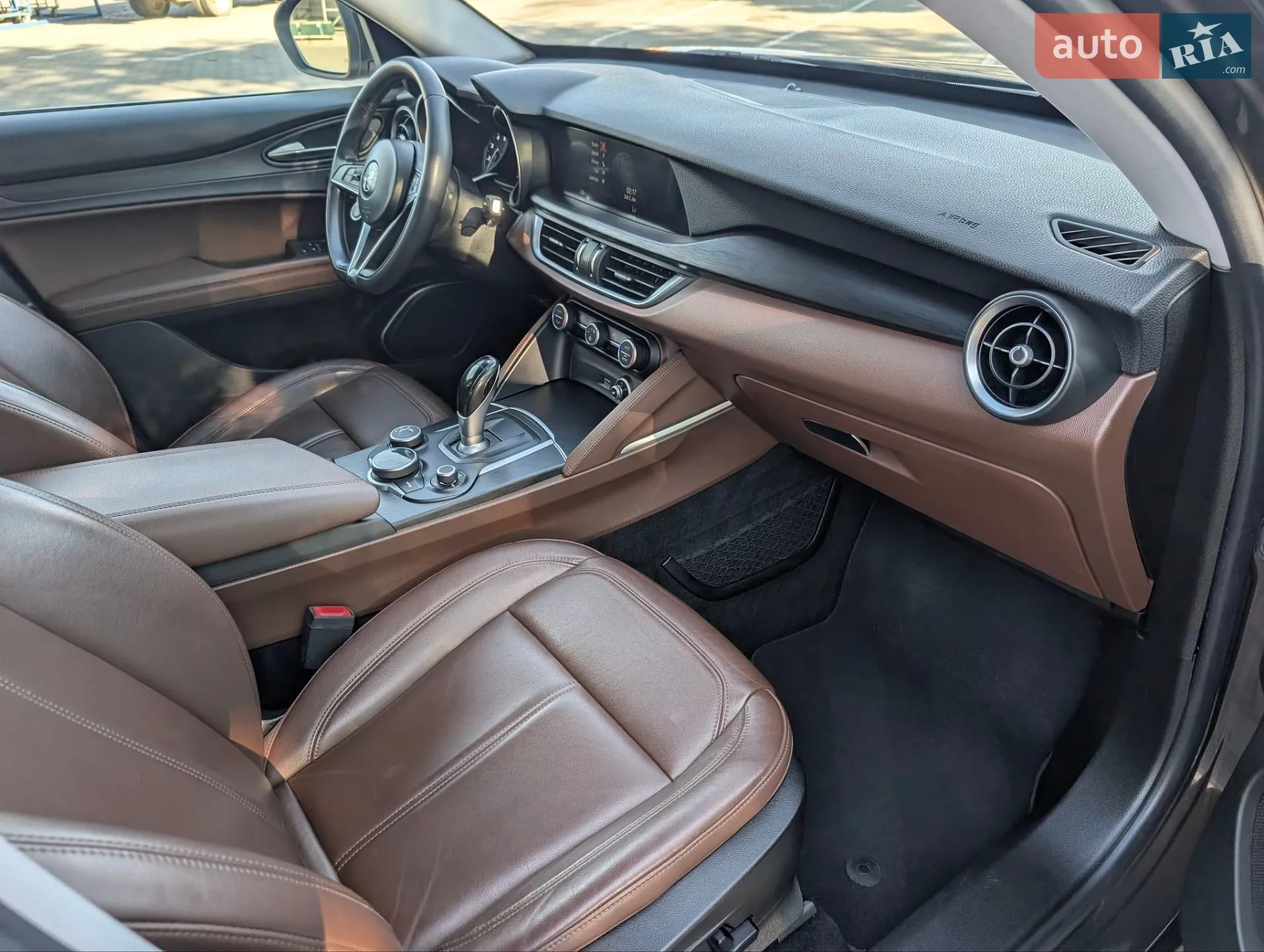 2017 Alfa Romeo Stelvio - мініатюра 18