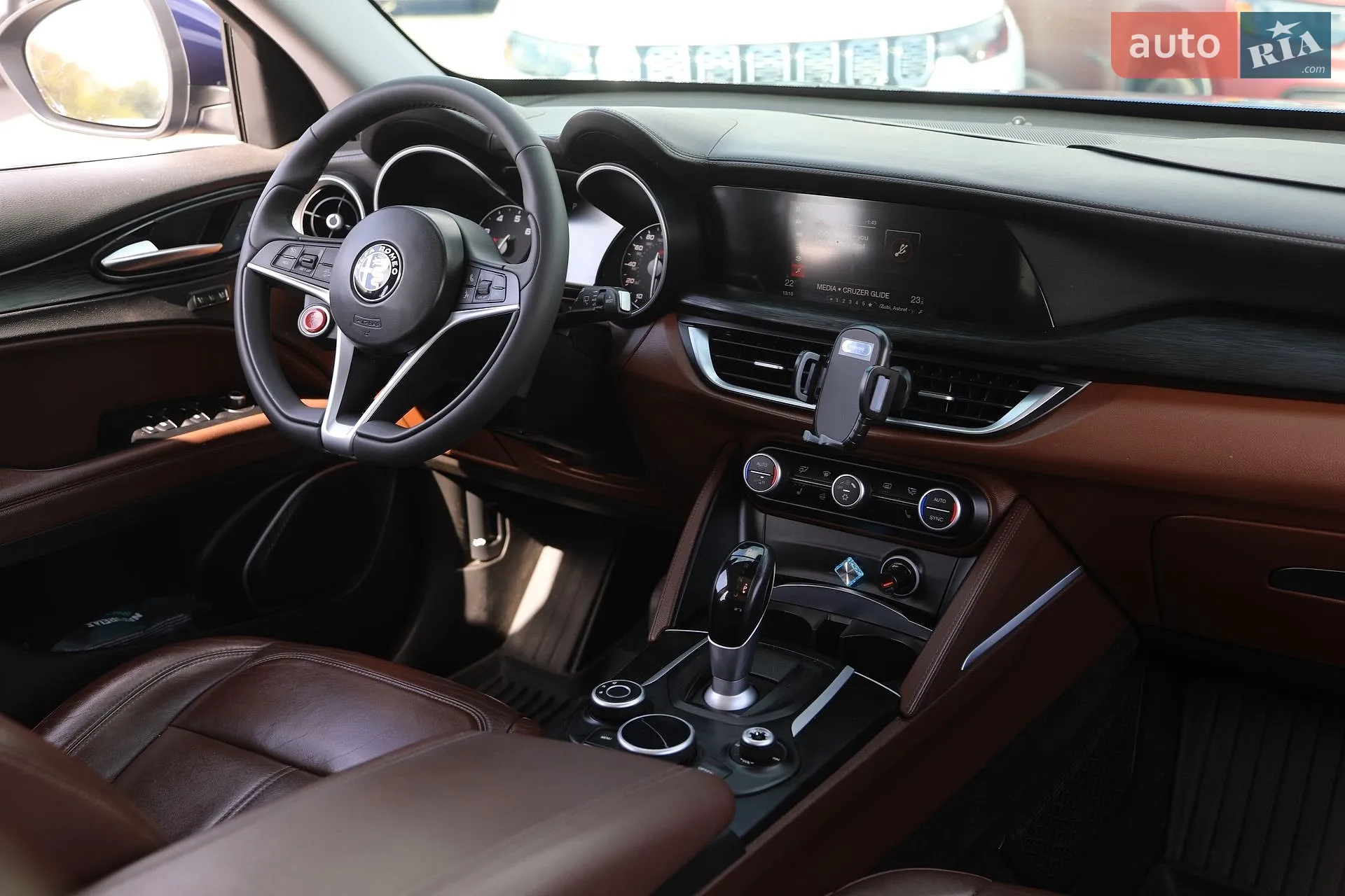 2017 Alfa Romeo Stelvio - мініатюра 17
