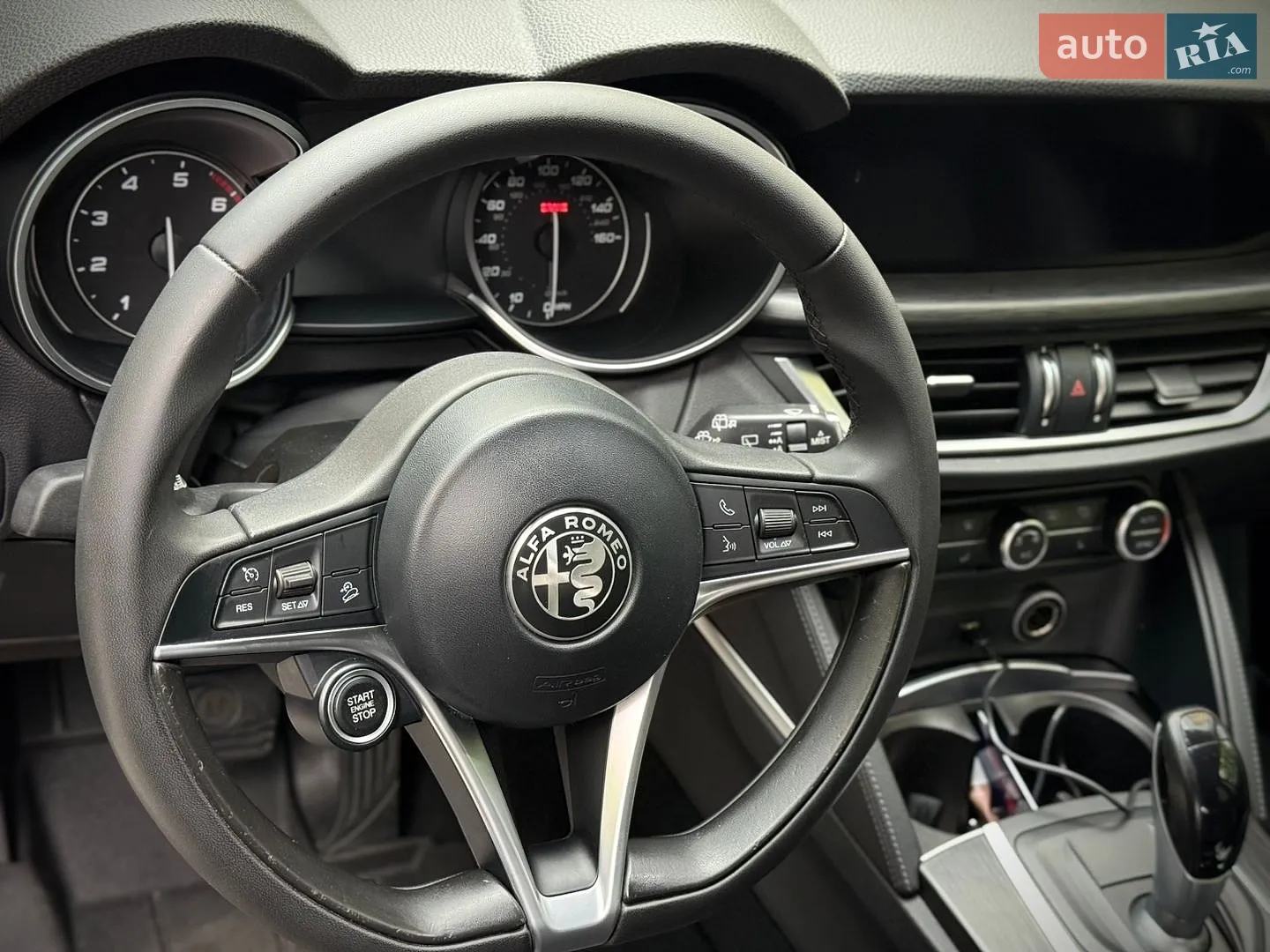 2017 Alfa Romeo Stelvio - мініатюра 12