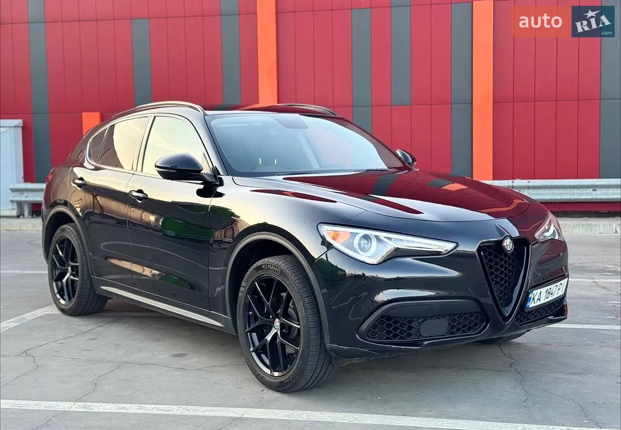 2018 Alfa Romeo Stelvio - фото 1
