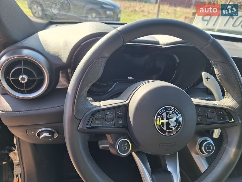 Внедорожник / Кроссовер Alfa Romeo Tonale 2023 в Полтаве