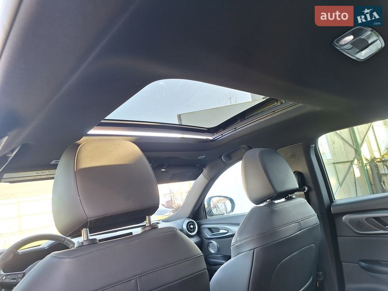 Внедорожник / Кроссовер Alfa Romeo Tonale 2023 в Полтаве