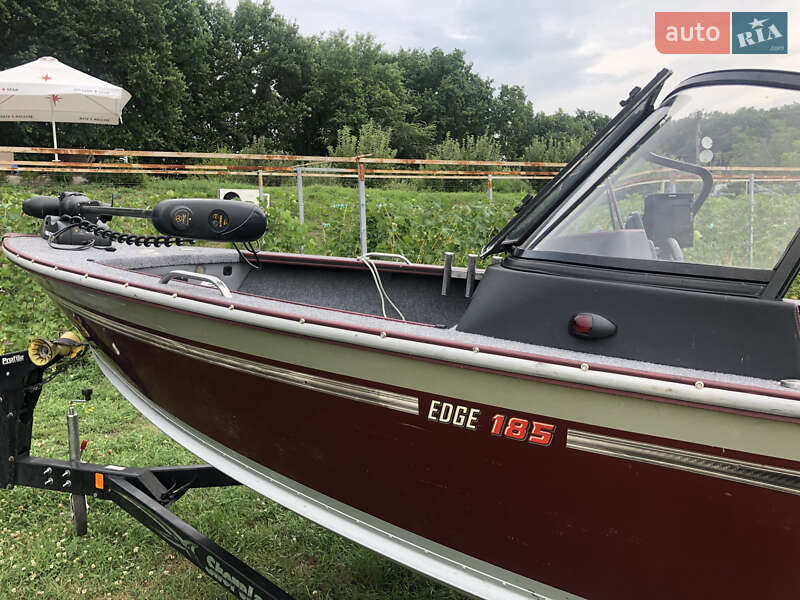 Катер Alumacraft Trophy 2017 в Полтаве