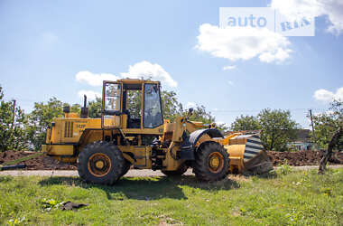 Фронтальный погрузчик Амкодор 320 2011 в 