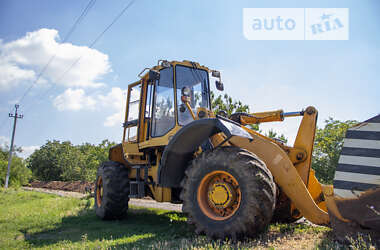 Фронтальный погрузчик Амкодор 320 2011 в 