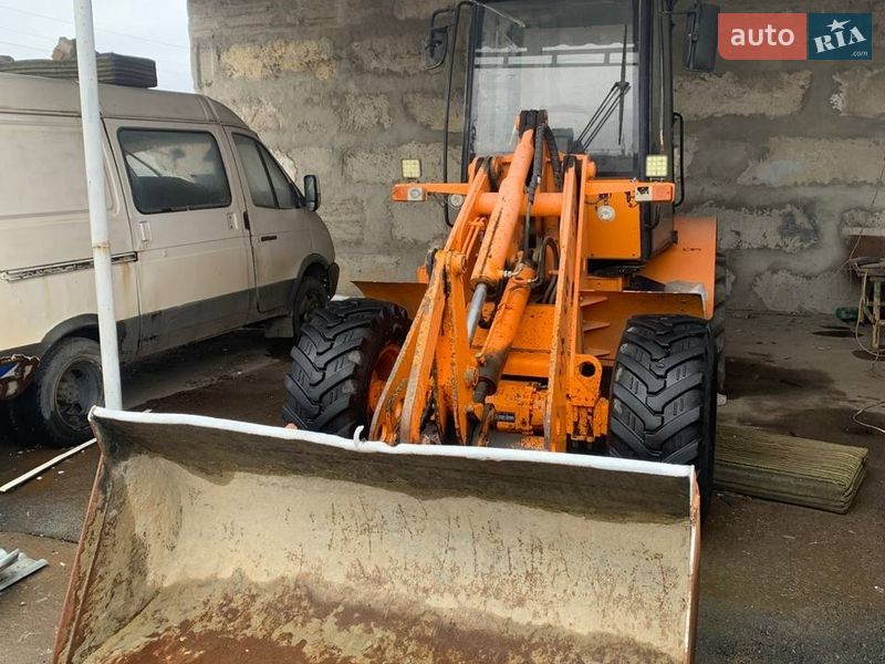 Амкодор 320 2017