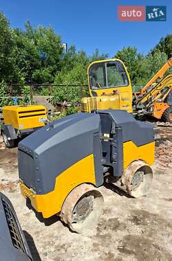 Каток ґрунтовий Ammann ARX 2015 в 