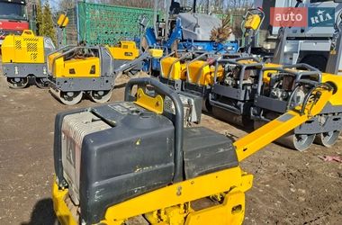 Дорожный каток Ammann AV 2015 в Львове