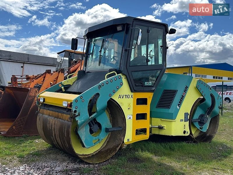 Дорожный каток Ammann AV 2006 в Киеве