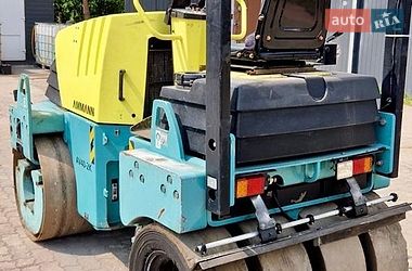 Дорожный каток Ammann AV 2010 в Львове