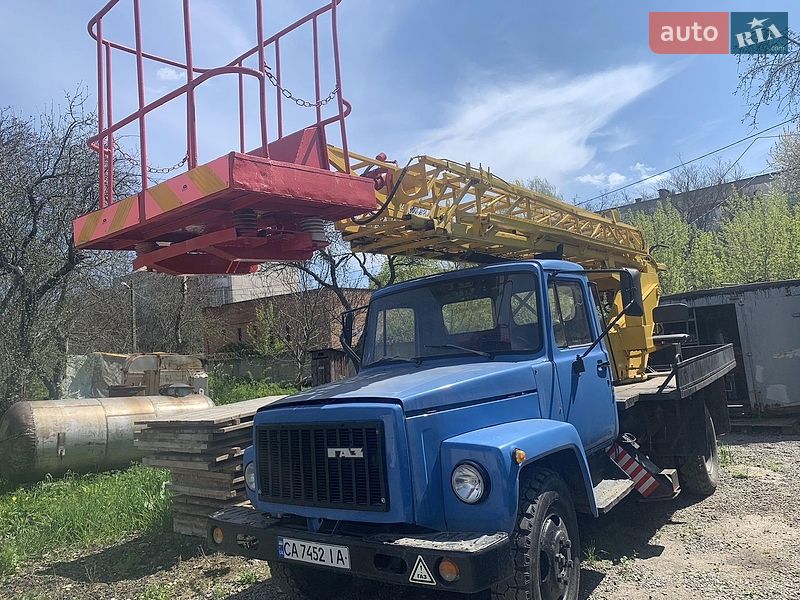 Автовишка АП 17 1996 в Умані