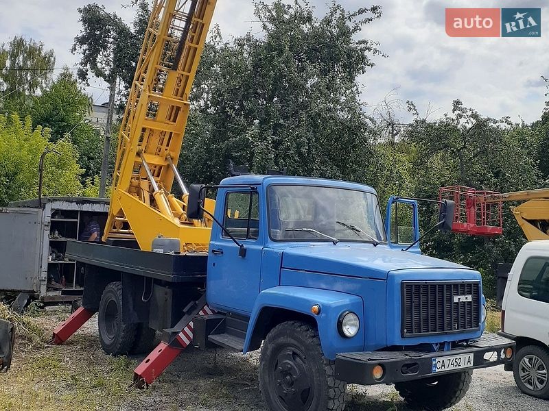 Автовишка АП 17 1996 в Умані
