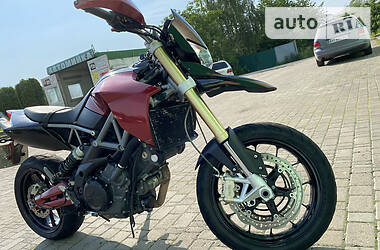 Мотоцикл Супермото (Motard) Aprilia Dorsoduro 750 SMV 2011 в Ивано-Франковске