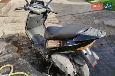 Мотороллер Aprilia Leonardo 250 2001 в 