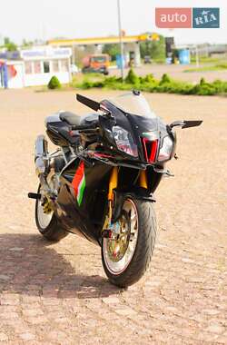 Спортбайк Aprilia RSV 1000 R 2006 в Новій Одесі