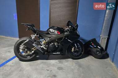 Спортбайк Aprilia RSV4 2009 в Одессе