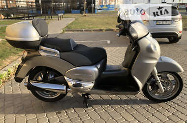 Макси-скутер Aprilia Scarabeo 2005 в Виннице