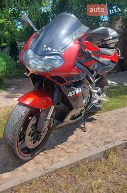 Спортбайк Aprilia SL 2004 в 