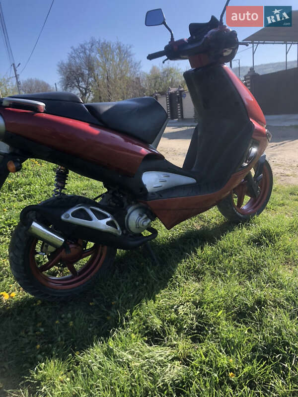 Скутер Aprilia SR 2008 в Черновцах фото 9 Скутер Aprilia SR 2008 в Черновцах