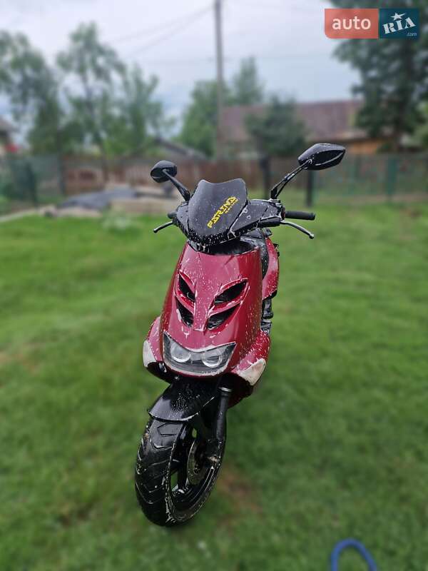 Мопеды Aprilia SR 2003 в Богородчанах