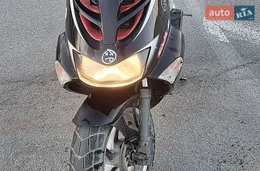 Скутер Aprilia SR 1999 в Черновцах