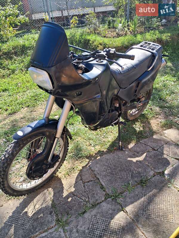 Мотоцикл Внедорожный (Enduro) Aprilia Tuareg 1992 в Косове фото 5 Мотоцикл Внедорожный (Enduro) Aprilia Tuareg 1992 в Косове