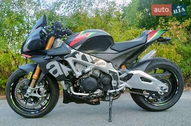 Мотоцикл Без обтекателей (Naked bike) Aprilia Tuono V4 1100 2020 в 