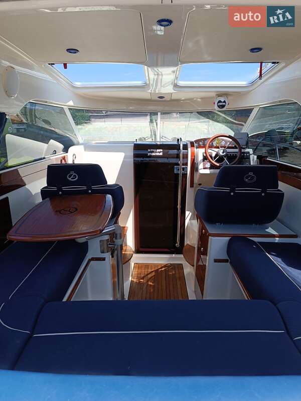 Моторная яхта Aquador 23 2008 в Херсоне