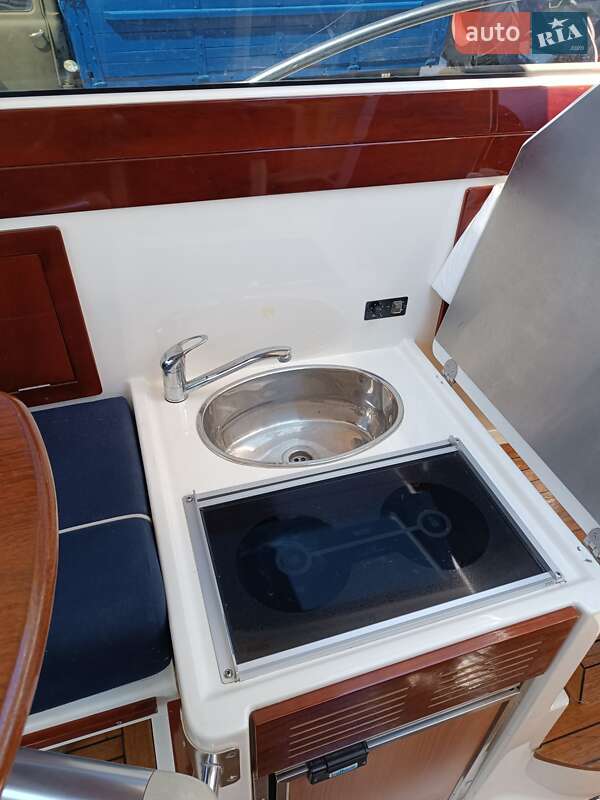 Моторная яхта Aquador 23 2008 в Херсоне